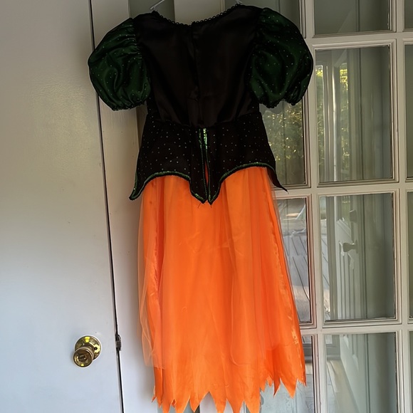 Girls Witch Halloween Costume - Picture 13 of 15